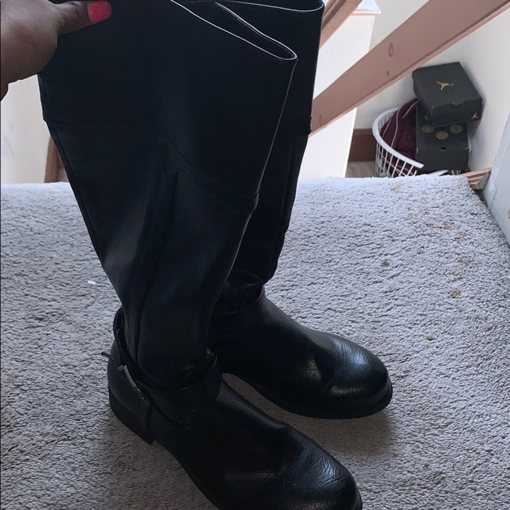 Black Leather Boots